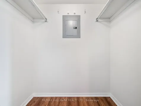 1797 Queen Street E Toronto ON M4L 3Y5