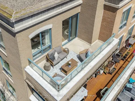 1797 Queen Street E Toronto ON M4L 3Y5