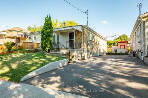 12 Trinnell Boulevard Toronto ON M1L 1S7