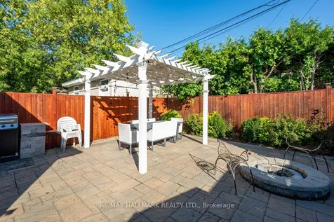 12 Trinnell Boulevard Toronto ON M1L 1S7