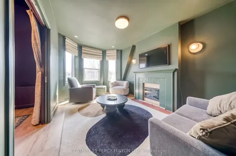 10 Redwood Avenue Toronto ON M4L 2S6