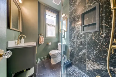 10 Redwood Avenue Toronto ON M4L 2S6