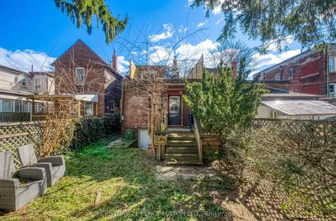 10 Redwood Avenue Toronto ON M4L 2S6