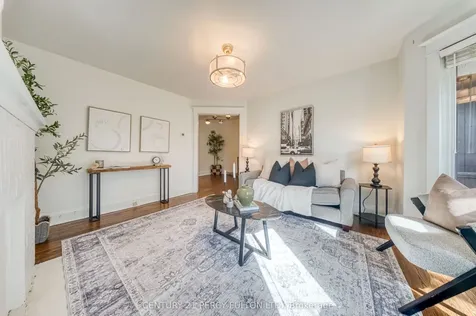 10 Redwood Avenue Toronto ON M4L 2S6
