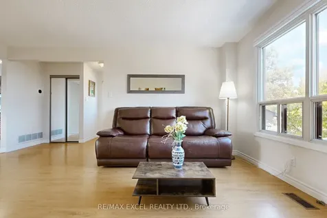 24 Fundy Bay Boulevard Toronto ON M1W 3A4
