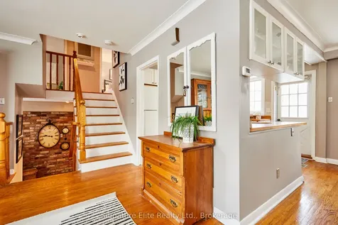 115 Toynbee Trail Toronto ON M1E 1G5