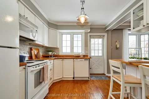 115 Toynbee Trail Toronto ON M1E 1G5