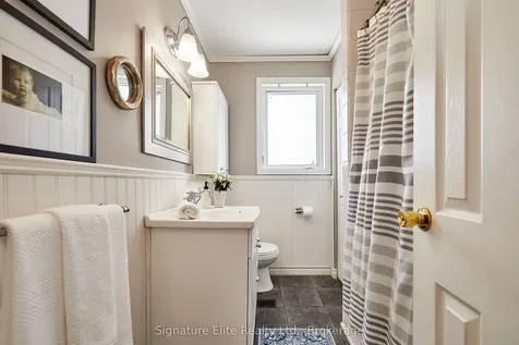 115 Toynbee Trail Toronto ON M1E 1G5