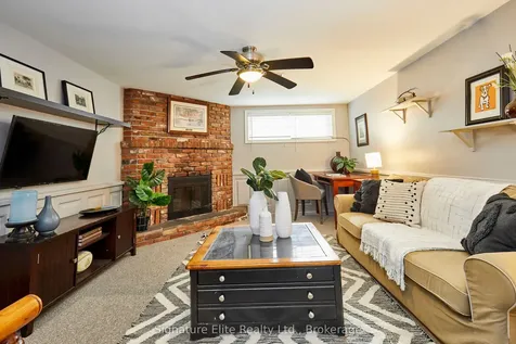 115 Toynbee Trail Toronto ON M1E 1G5