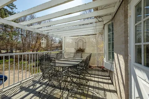 115 Toynbee Trail Toronto ON M1E 1G5