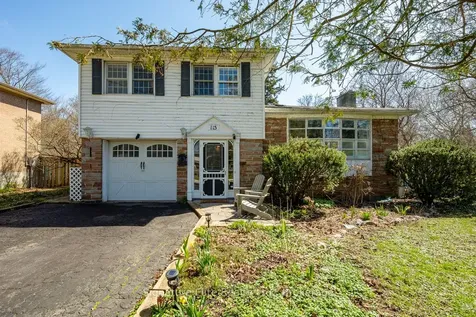 115 Toynbee Trail Toronto ON M1E 1G5