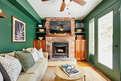 115 Toynbee Trail Toronto ON M1E 1G5