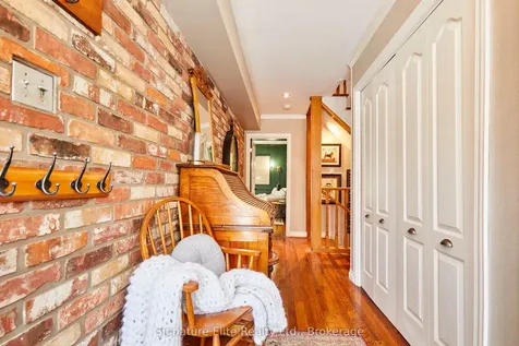 115 Toynbee Trail Toronto ON M1E 1G5