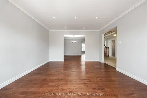 98 Devondale Street Clarington ON L1E 2A1