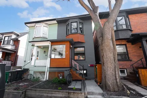 9 Winnifred Avenue Toronto ON M4M 2X2