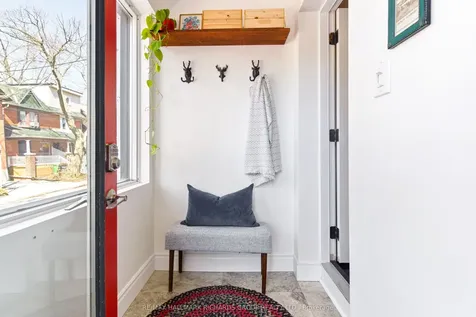 9 Winnifred Avenue Toronto ON M4M 2X2