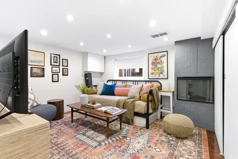 9 Winnifred Avenue Toronto ON M4M 2X2