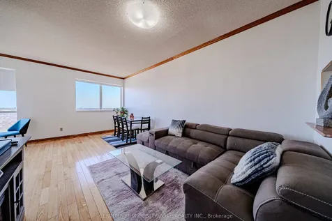 2466 Eglinton Avenue E Toronto ON M1K 5J8