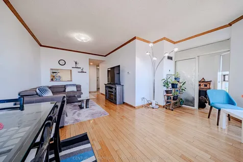 2466 Eglinton Avenue E Toronto ON M1K 5J8