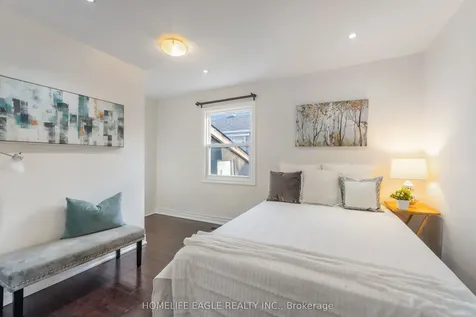 20 Maywood Park Toronto ON M1K 2G8