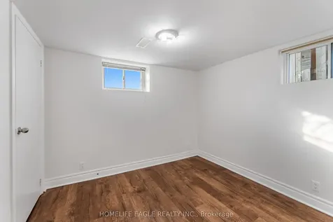 20 Maywood Park Toronto ON M1K 2G8