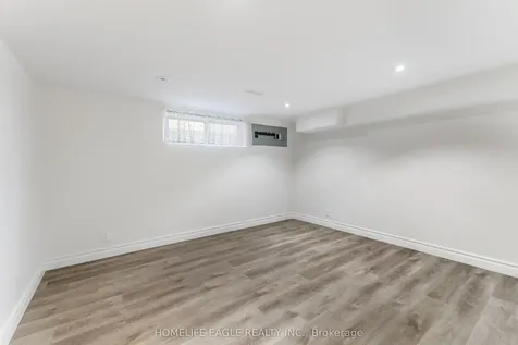 20 Maywood Park Toronto ON M1K 2G8