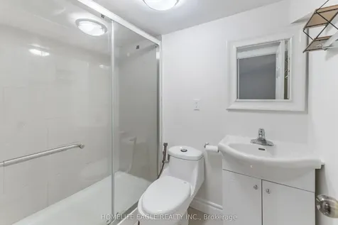 20 Maywood Park Toronto ON M1K 2G8