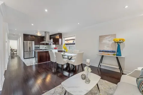 20 Maywood Park Toronto ON M1K 2G8