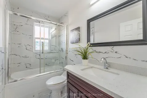 20 Maywood Park Toronto ON M1K 2G8