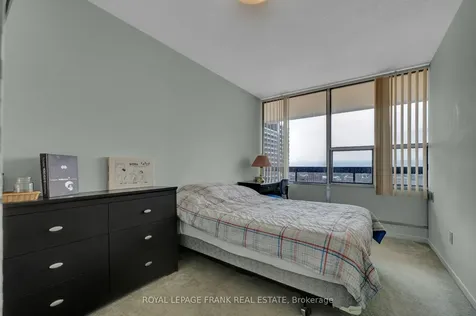 55 William Street E Oshawa ON L1G 7C9
