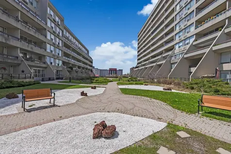 55 William Street E Oshawa ON L1G 7C9