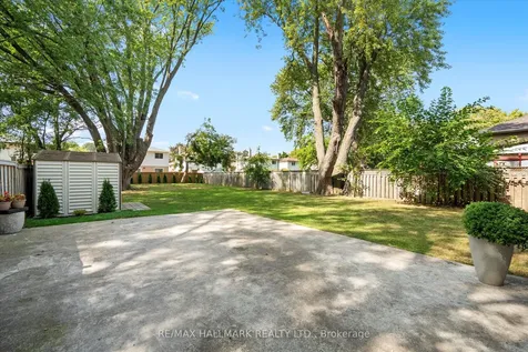 134 Manse Road Toronto ON M1E 3V1