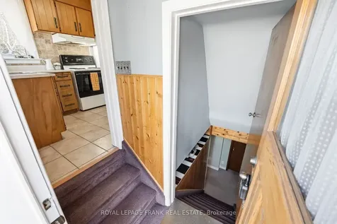250 Meadow Road Whitby ON L1N 3K2