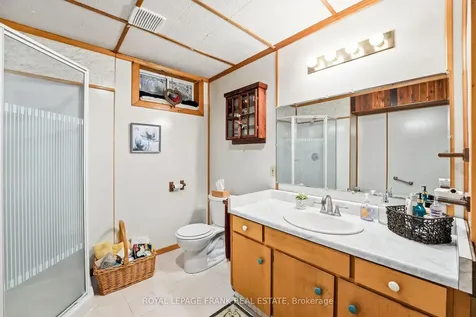 250 Meadow Road Whitby ON L1N 3K2