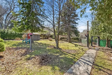250 Meadow Road Whitby ON L1N 3K2