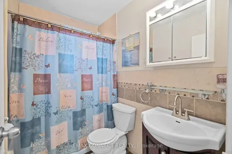 825 Kennedy Road Toronto ON M1K 2E6