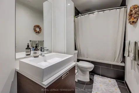 246 Logan Avenue Toronto ON M4M 0E9