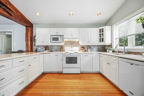 28 Birch Island Road Scugog ON L0B 1K0