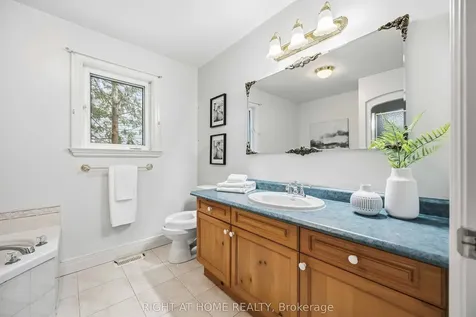 28 Birch Island Road Scugog ON L0B 1K0
