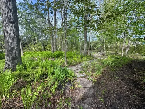 28 Birch Island Road Scugog ON L0B 1K0
