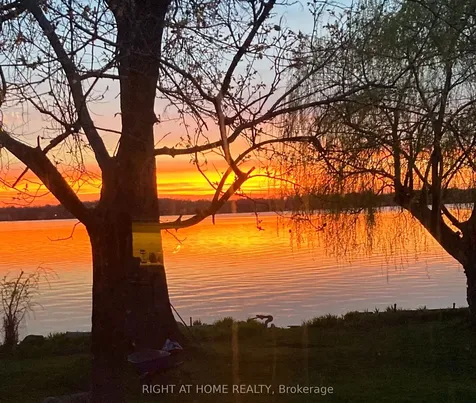 28 Birch Island Road Scugog ON L0B 1K0