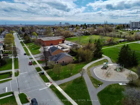 86 Rhonda Boulevard Clarington ON L1C 3Y9