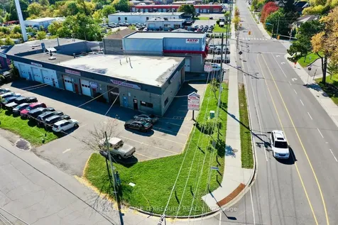 518 Centennial Road N Toronto ON M1C 2A6