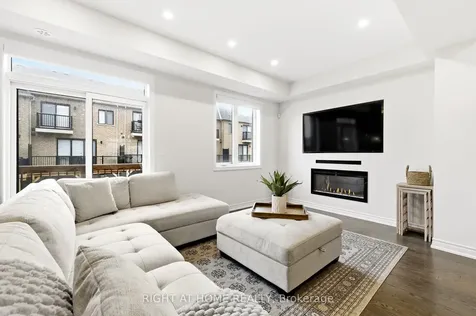89 Dorian Drive Whitby ON L1P 0C8