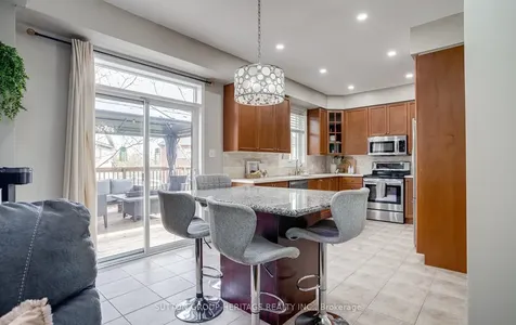 67 Laking Drive Clarington ON L1B 1P8