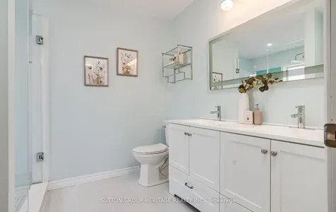 67 Laking Drive Clarington ON L1B 1P8