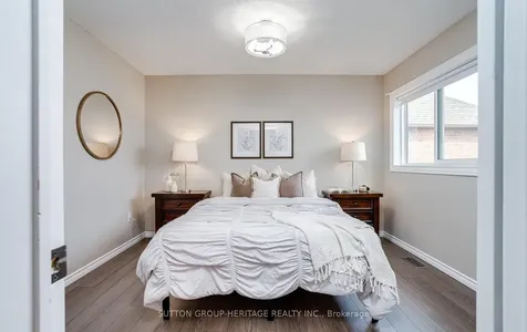 67 Laking Drive Clarington ON L1B 1P8