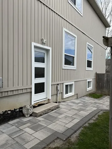 67 Laking Drive Clarington ON L1B 1P8