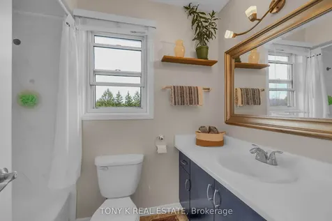 27 Ingleborough Drive Whitby ON L1N 8J9