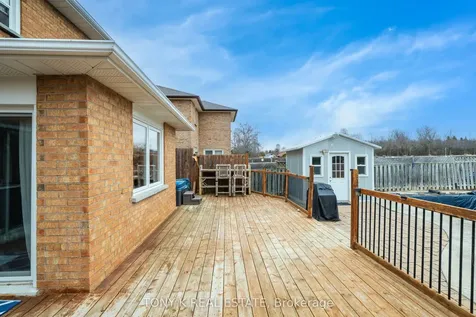 27 Ingleborough Drive Whitby ON L1N 8J9